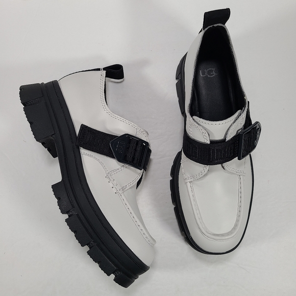 UGG Shoes - UGG Ashton Lug Sole White Leather Loafers Women's Size 8